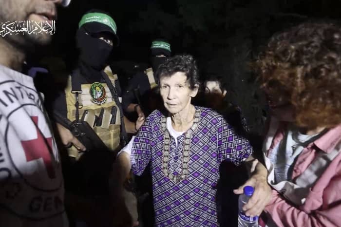 Hamas releases two elderly hostages as Israel ramps up air strikes ...