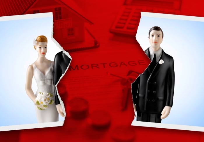 The Dilemma of Maintaining a Low Mortgage Rate for Divorcing Couples