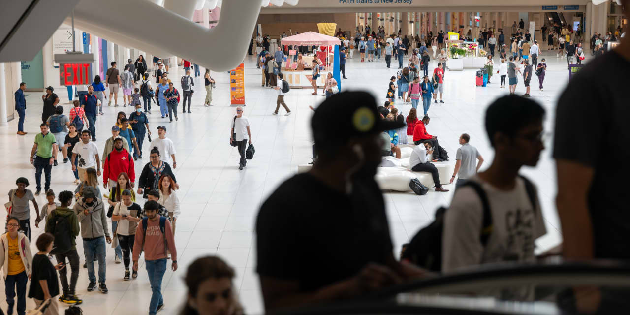 Consumer spending rises sharply again and buoys the U.S. economy