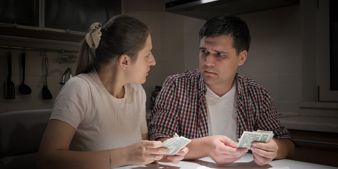 Low-income borrowers are hurting from the return of student-loan payments - Vimarsana News