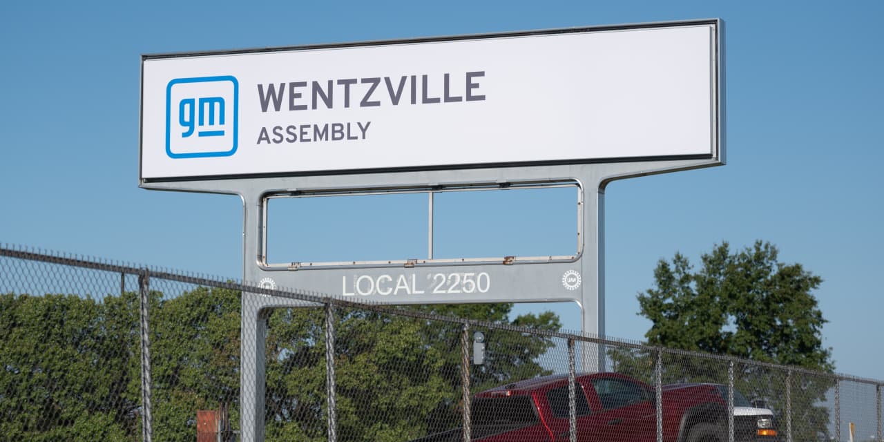 General Motors' stock rises more than 2% as Mizuho upgrades to buy now that UAW strike is over - Vimarsana News