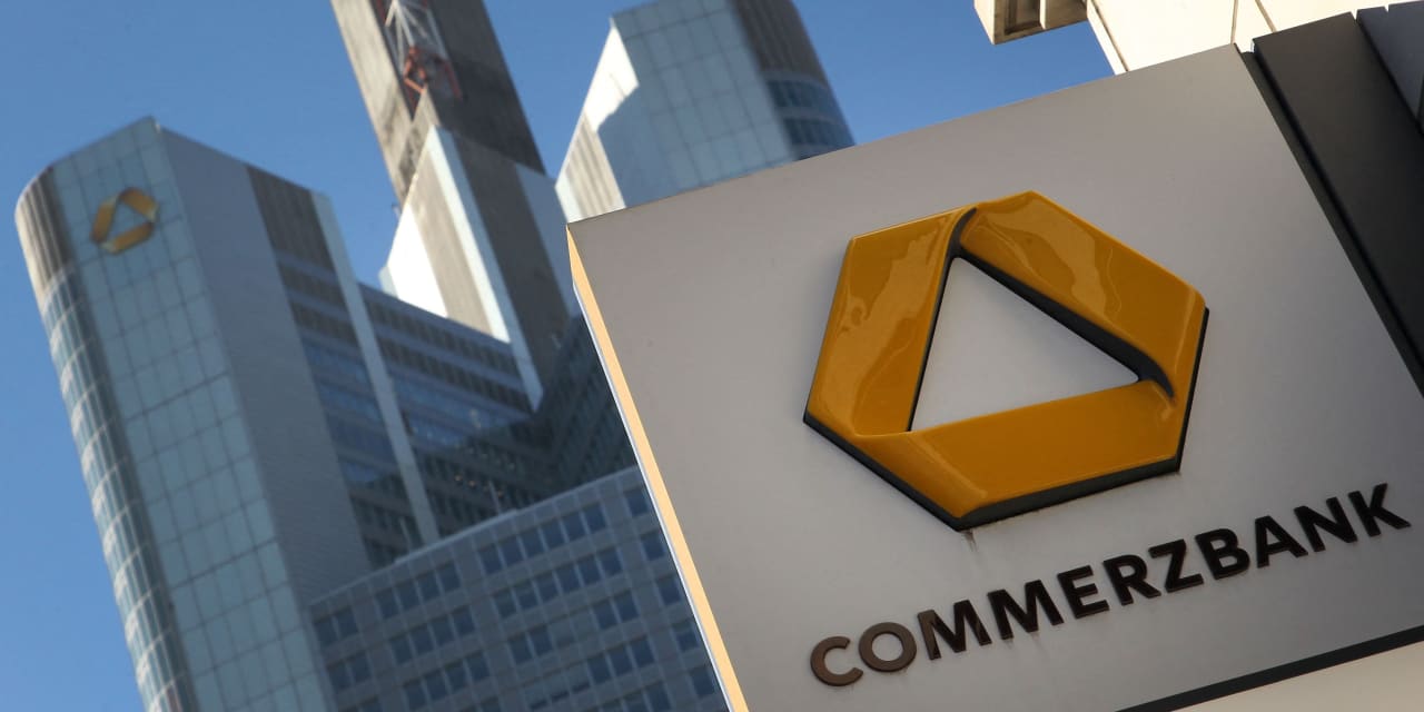 Under fire Commerzbank sets ambitious profit target