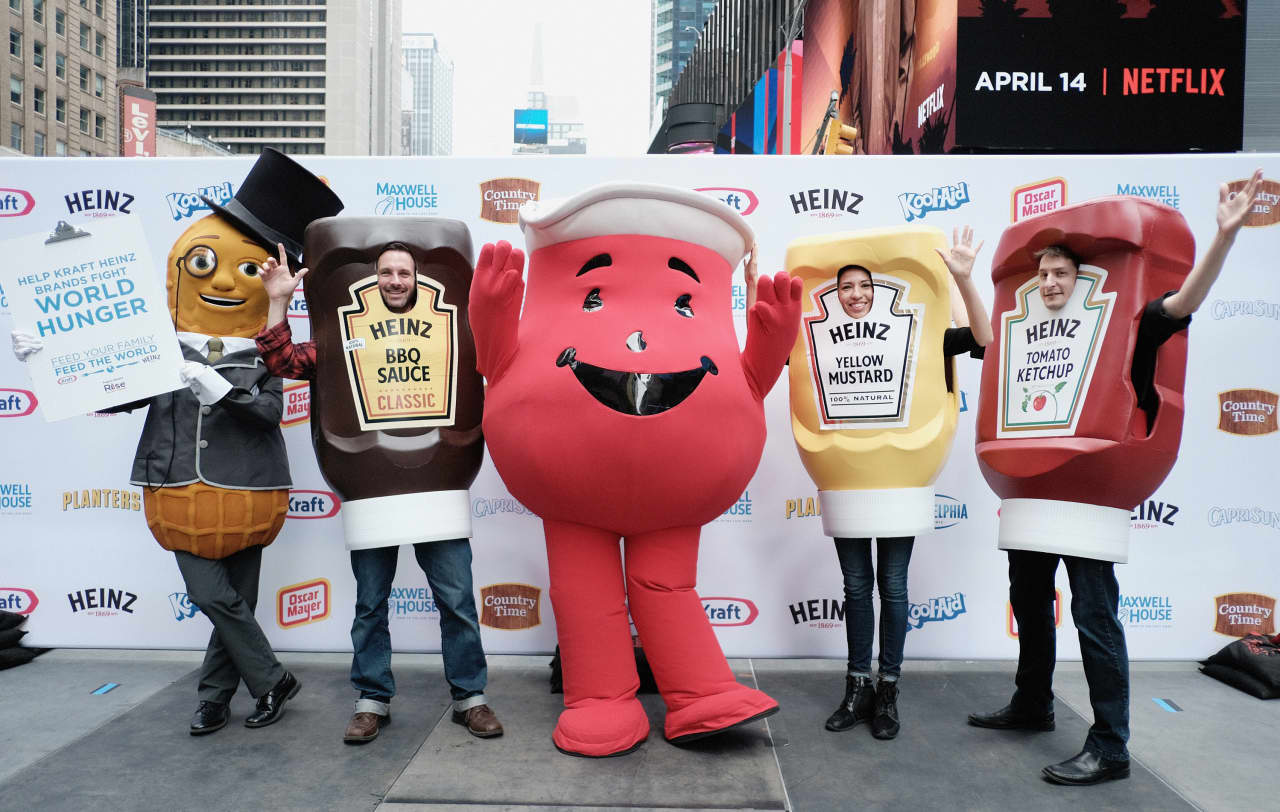 Kraft Heinz snaps long streak of profit beats and sales fell shy again