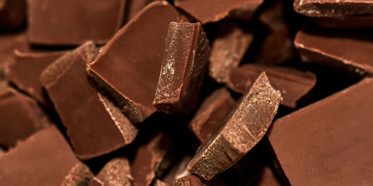 Cocoa futures turn bitter as prices drop 30 from record highs