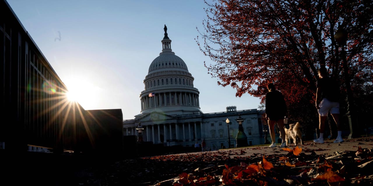 The Social Security crisis is a bipartisan outrage — and it's way worse than Lehman Brothers - Vimarsana News