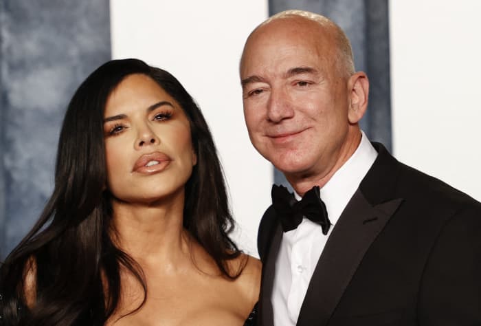 Lauren Sanchez ‘100 Percent Excited About ‘being Mrs Bezos In Vogue