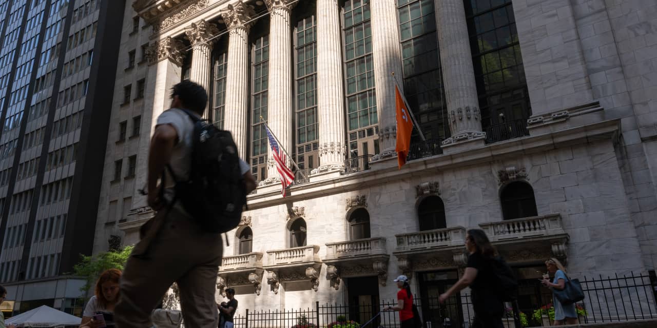 U.S. stock futures edge lower, but Nvidia set to continue rebound after