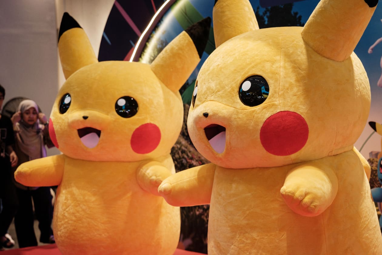 Pokémon 30th Anniversary Drives Collectibles Boom | Seller Opportunity in Trading Cards & Merchandise