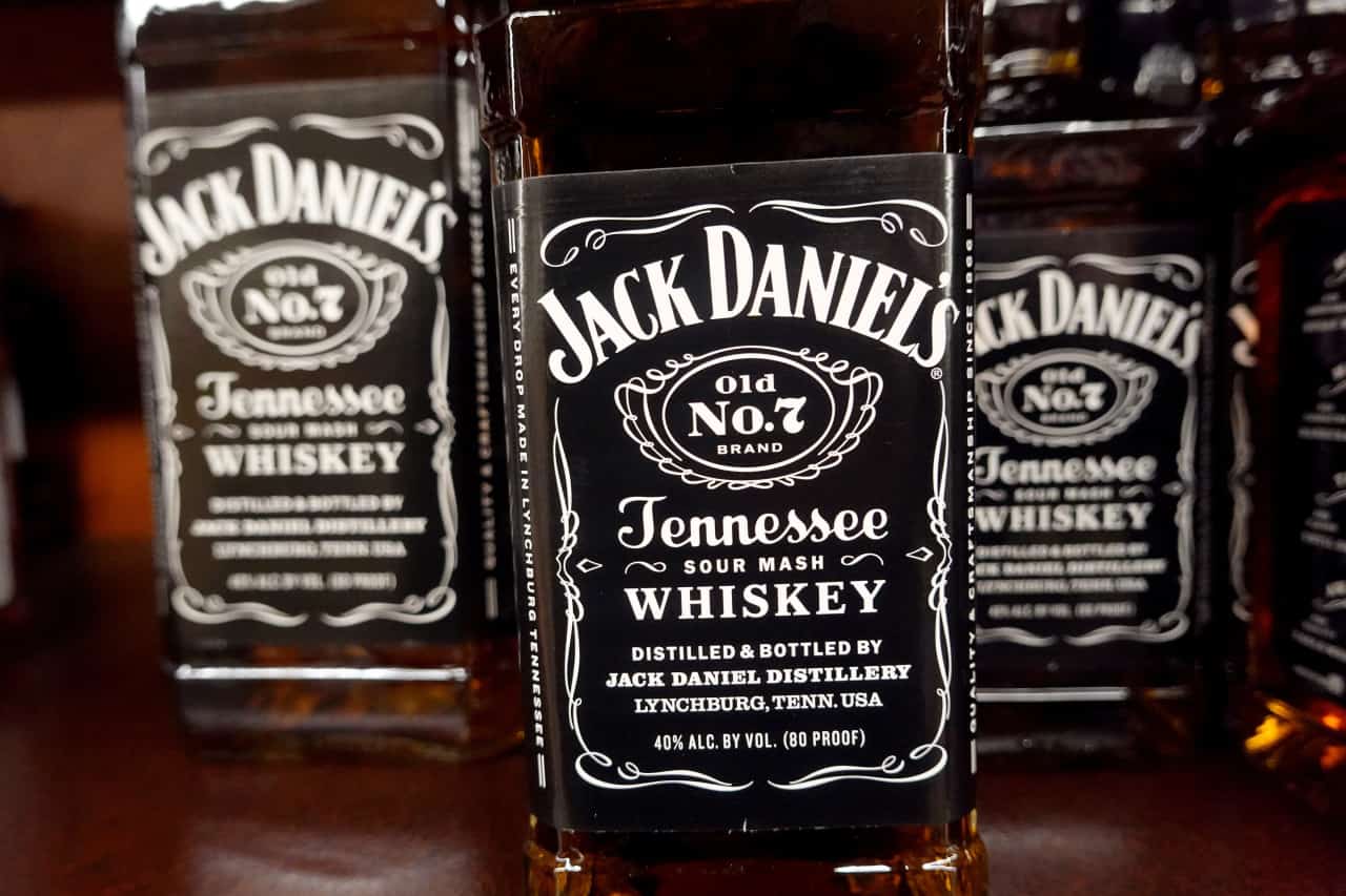 値下げ！3本（Jack Daniel's, Dewar's, Bushmills Jack Daniel's Whiskey Bonded 700ml - Buy online at