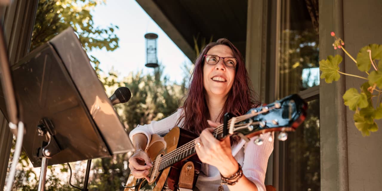 marketwatch.com - 8 grassroots porchfests for experiencing free live music and neighborhood culture