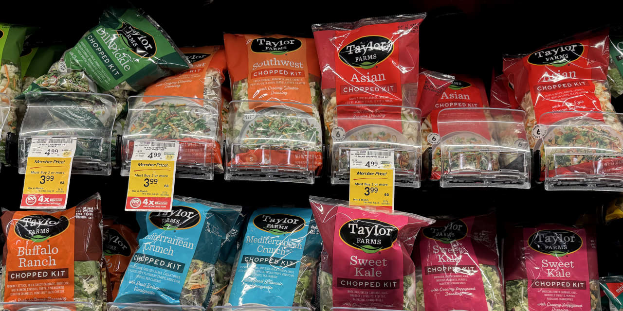 Americans are skipping lettuce and salads amid probe into cyclospora outbreak