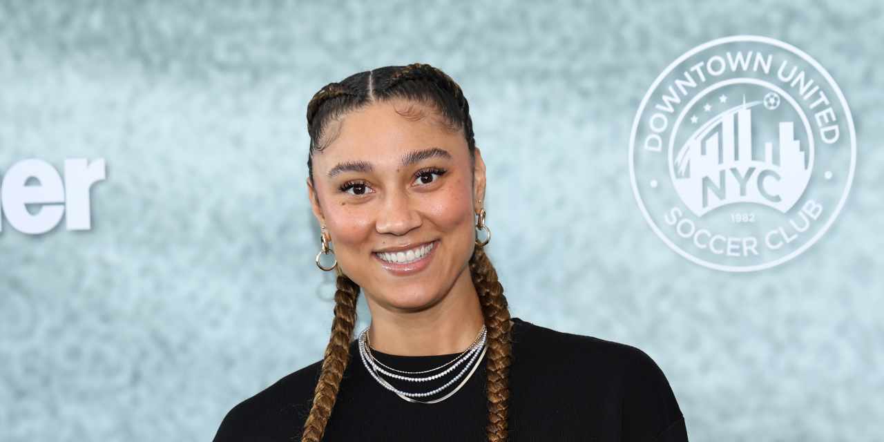 Image showcasing The #1 Roommate Finder in the USA · Roommates.com