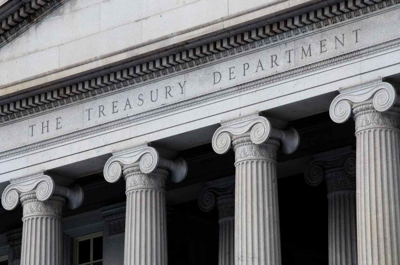 Why Deutsche Bank says it’s time to short the 10-year Treasury