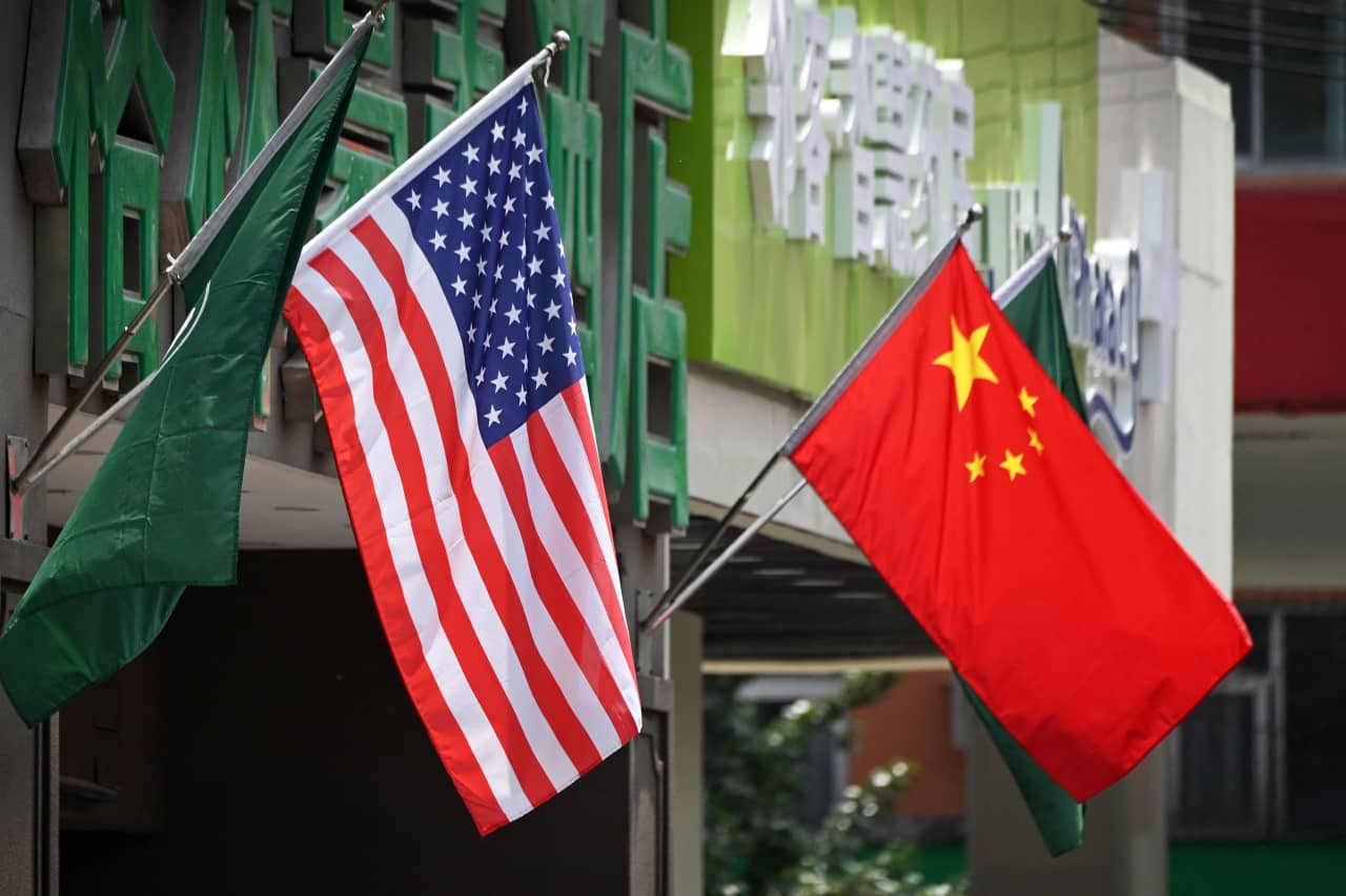 Why this strategist still says U.S. stocks should trade at a premium to China’s