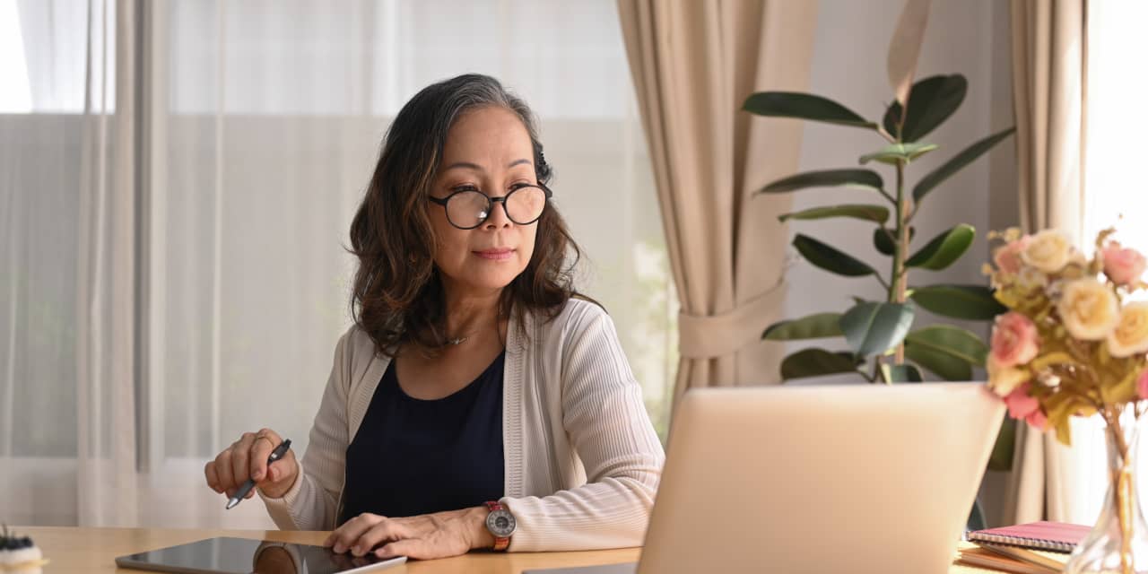 marketwatch.com - Alisa Wolfson - I hope to retire in 2 years and have an annuity earning 7%. But I only work part time and need some cash. What's my move?