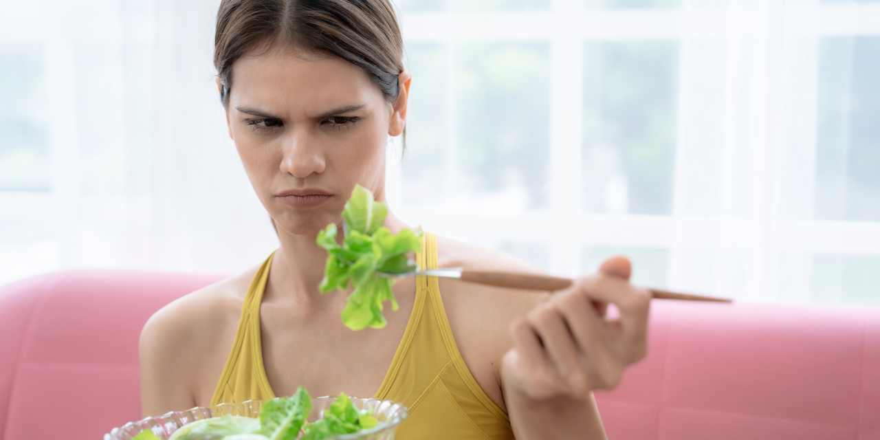 „Warum normalisieren wir 20-Dollar-Mittagessen?!“ Arbeiter sträuben sich ...