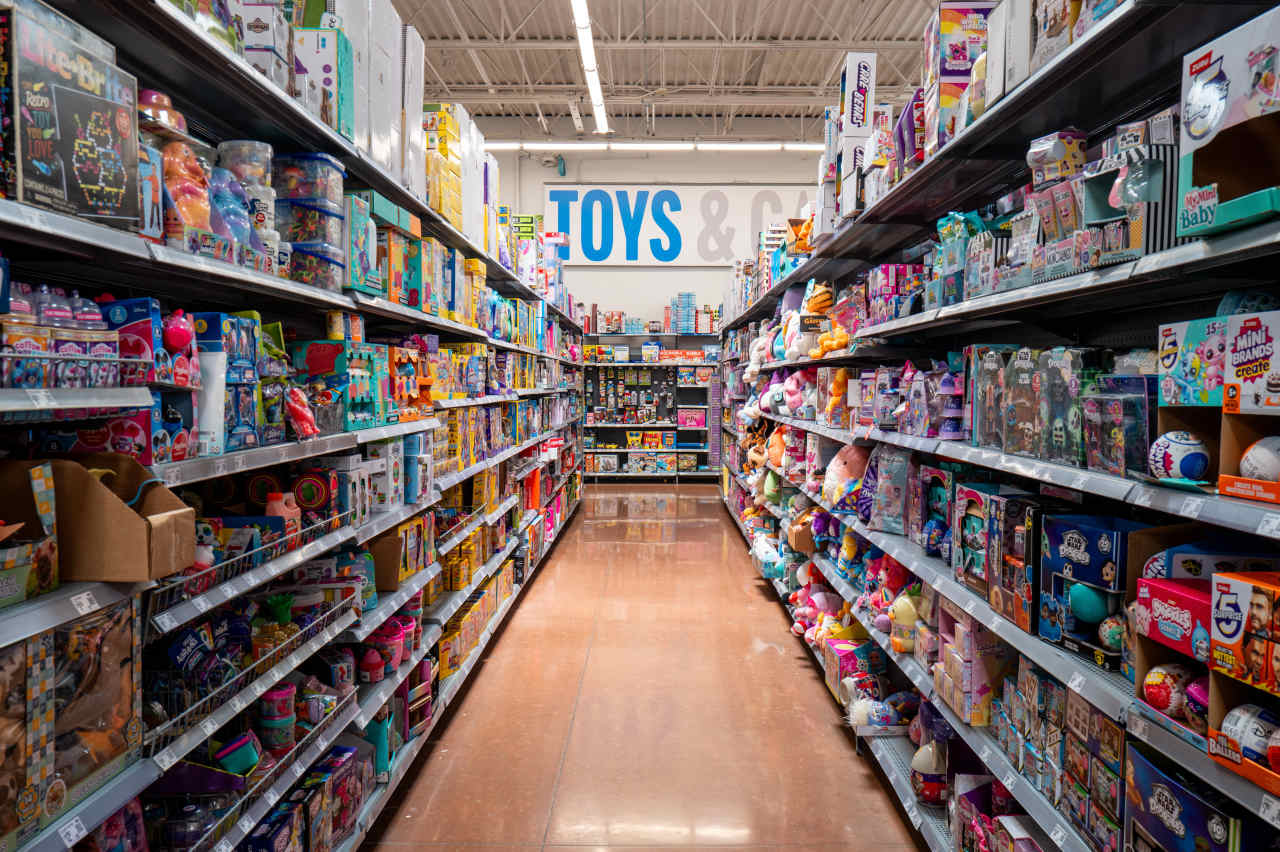 These researchers are tracking the impact of tariffs on prices in real-time. Here’s how retailers are responding.