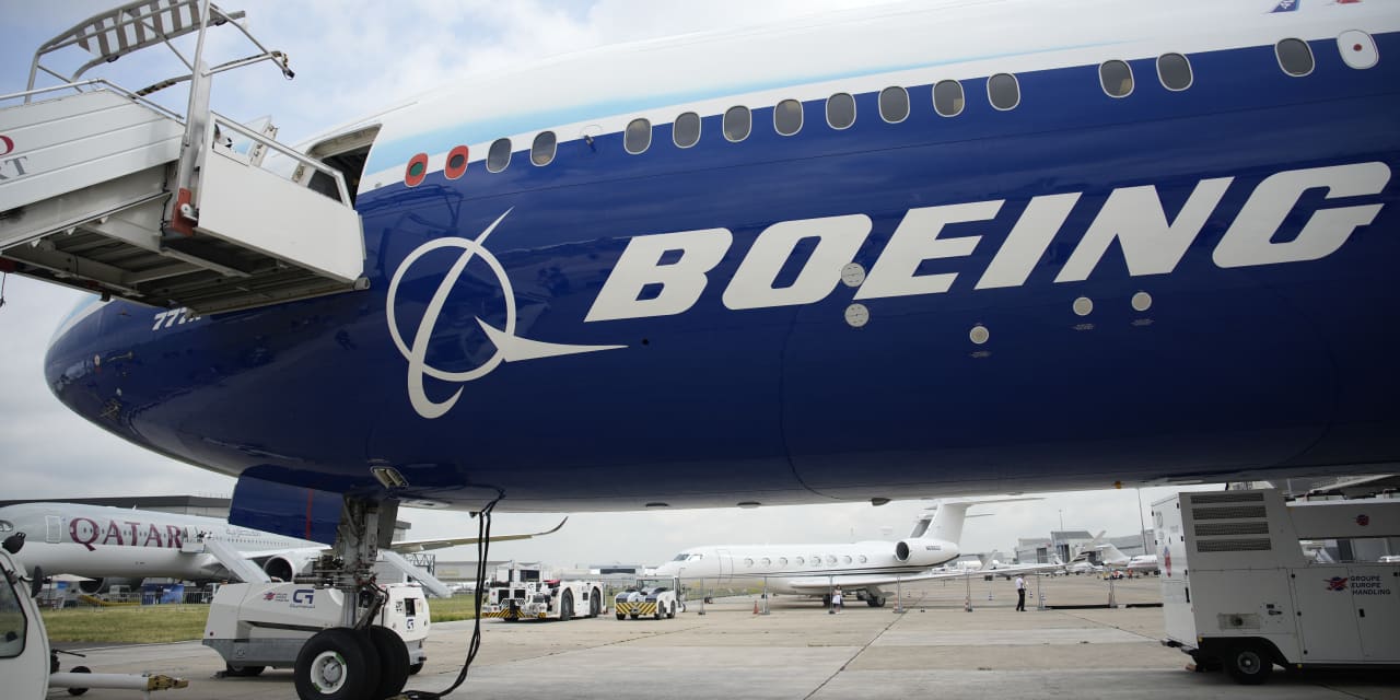 Boeing union says members reject contract, vote to strike