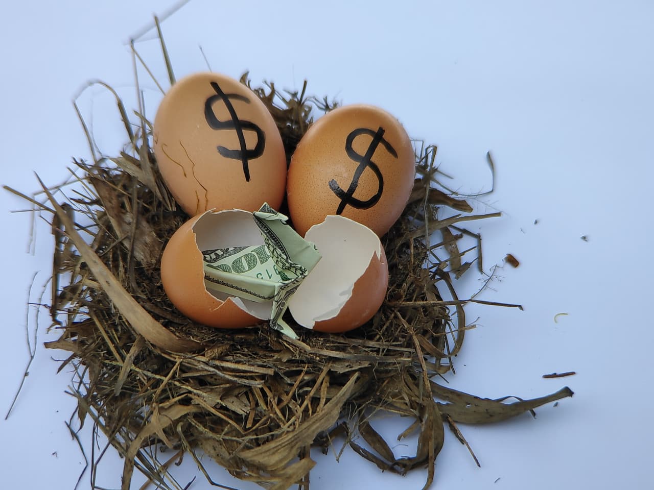 The truth behind 401(k) withdrawal numbers: People aren’t being reckless — they’re desperate