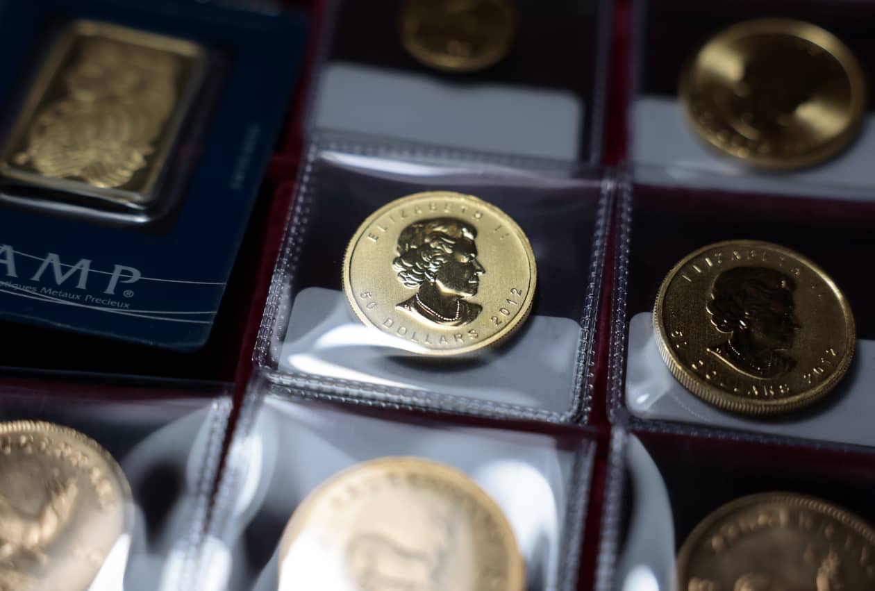 Central banks have slowed their purchases of gold, but investors have more  than made up the difference - MarketWatch