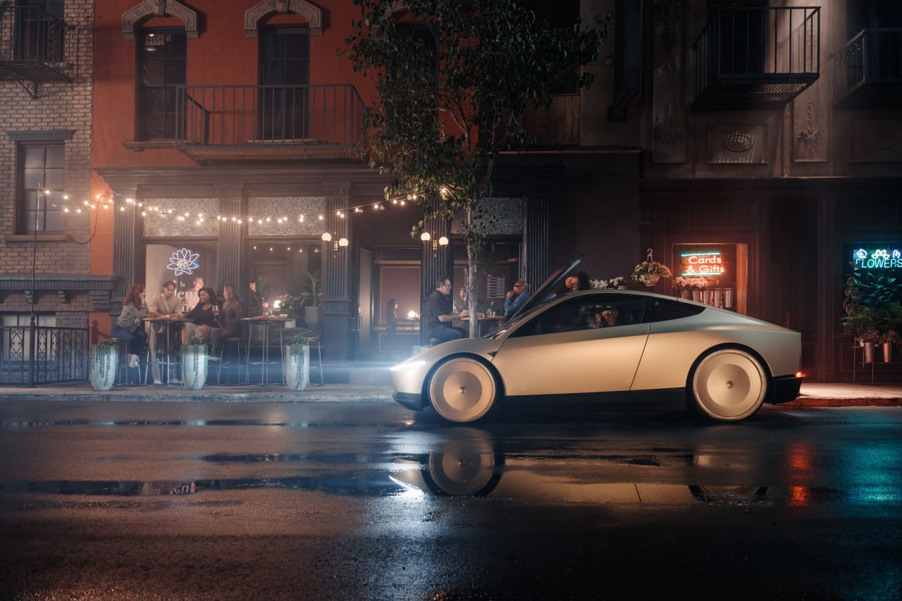 Tesla’s robotaxi event is ‘stunningly absent on detail,’ sending stock lower
