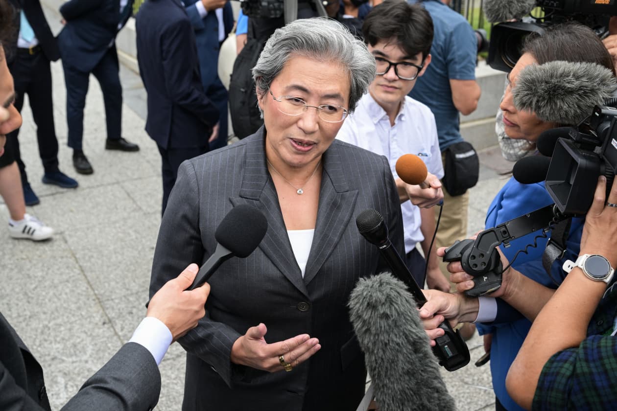 AMD-Samsung Foundry Talks Signal Semiconductor Supply Relief by 2027 | Critical for Tech Sellers
