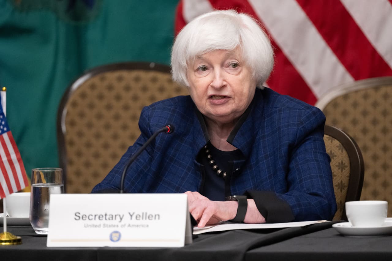 Yellen confident U.S. inflation will continue to cool